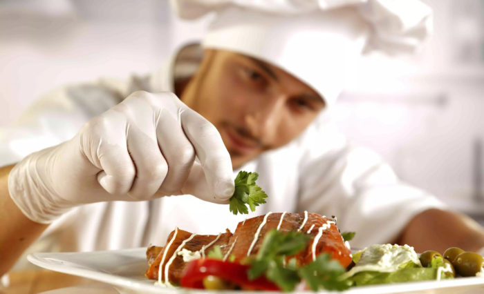 chef-cuisinier-domicile-scaled